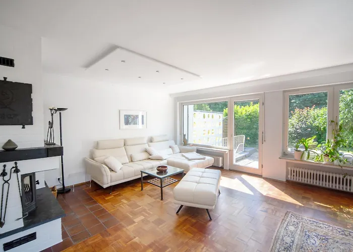 Cruwzo Wuppertal- Komfort Trifft Stil *